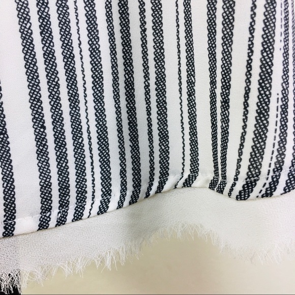 Who What Wear Sleeveless Striped Top M - Picture 3 of 8